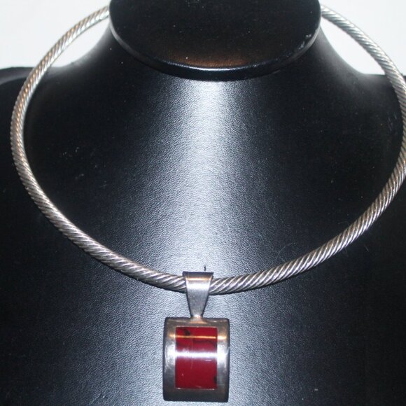 Unique 925 Sterling Silver Cable Choker Large Coral Pendant Necklace - Picture 1 of 5